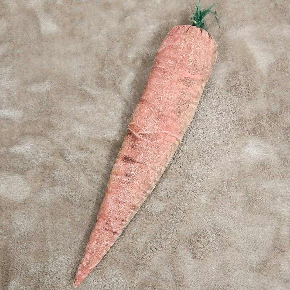 Vintage Folk Art Carrot by Schneeman - Picture 3 of 4